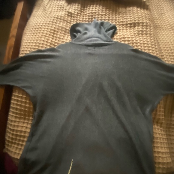 JM Collection Sweater - Picture 8 of 11